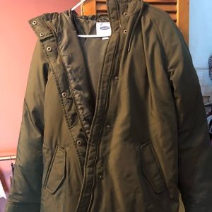 NWTOldNavy L Olive Puffer Jacket with Faux Fur